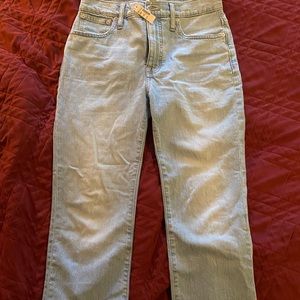 Madewell nwt 26 petite light wash Demi boot jeans